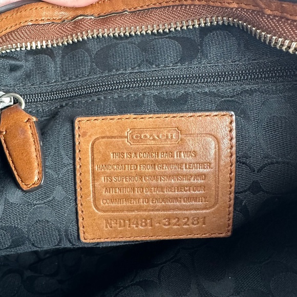 COACH BLEEKER MINI DUFFLE BUCKET BAG - Picture 8 of 9